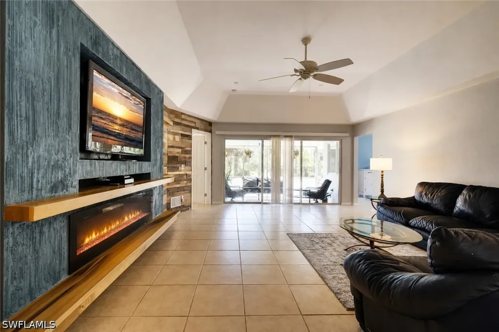 4570 16th Street NE Naples FL 34120