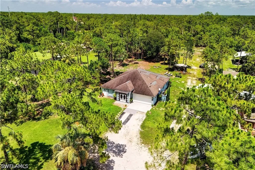 4570 16th Street NE Naples FL 34120