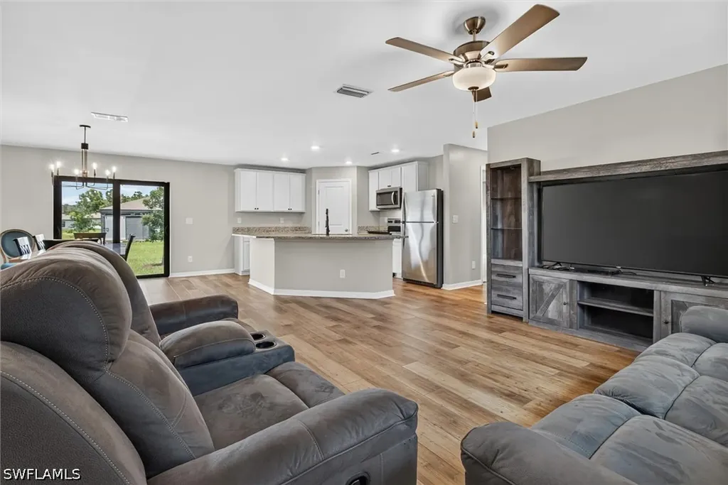177 Blackstone Drive Fort Myers FL 33913
