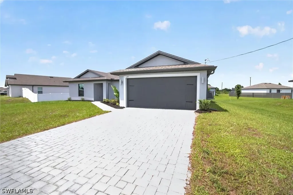177 Blackstone Drive Fort Myers FL 33913