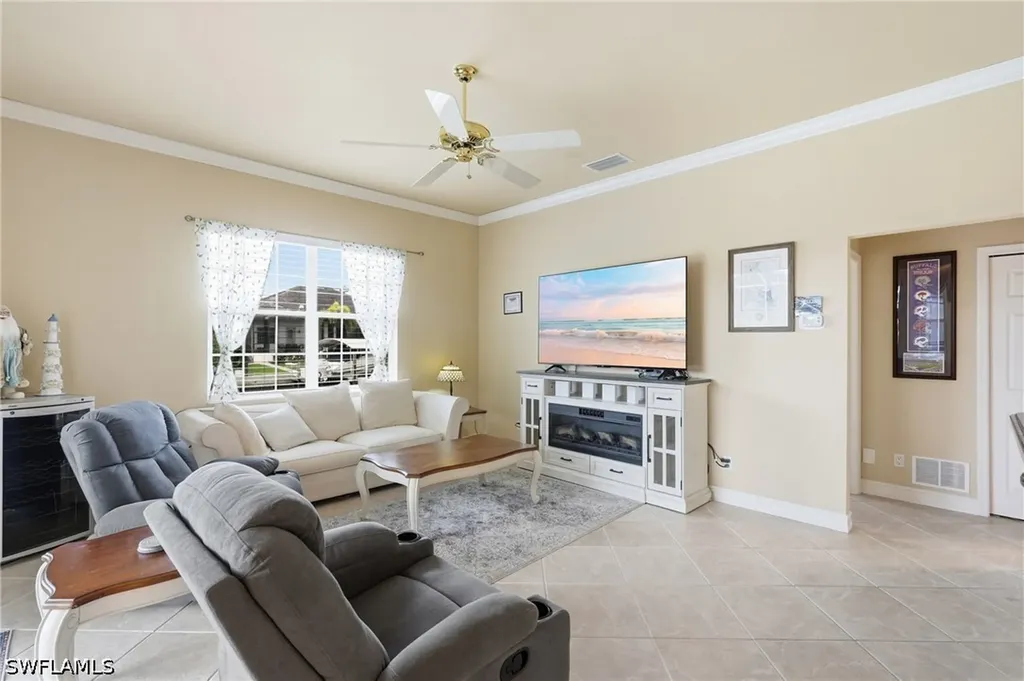 1621 Almeria Court Marco Island FL 34145
