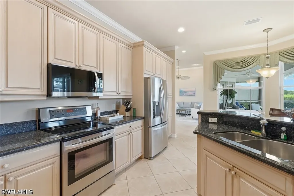 1621 Almeria Court Marco Island FL 34145