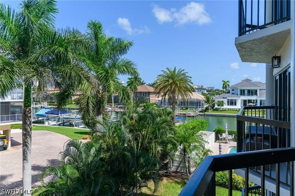 845 Collier Court Marco Island FL 34145