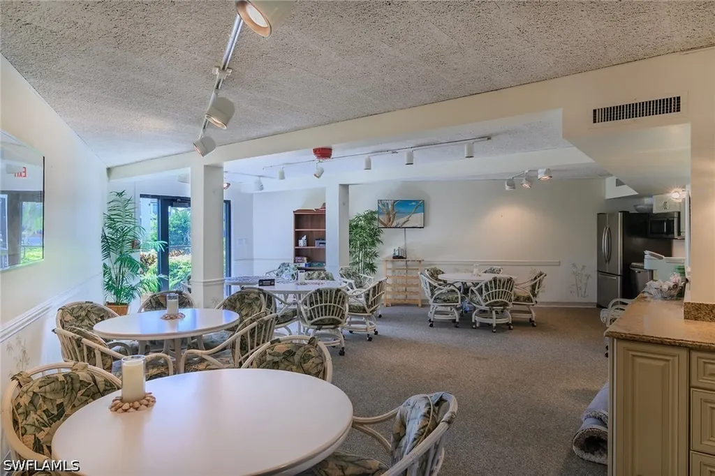845 Collier Court Marco Island FL 34145
