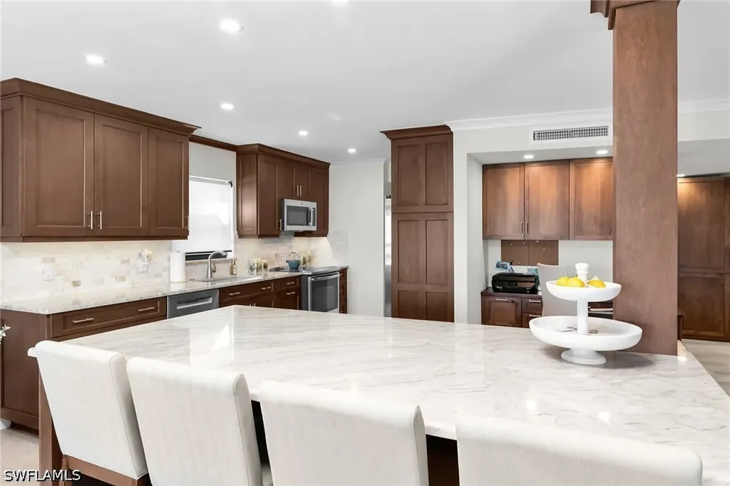 845 Collier Court Marco Island FL 34145
