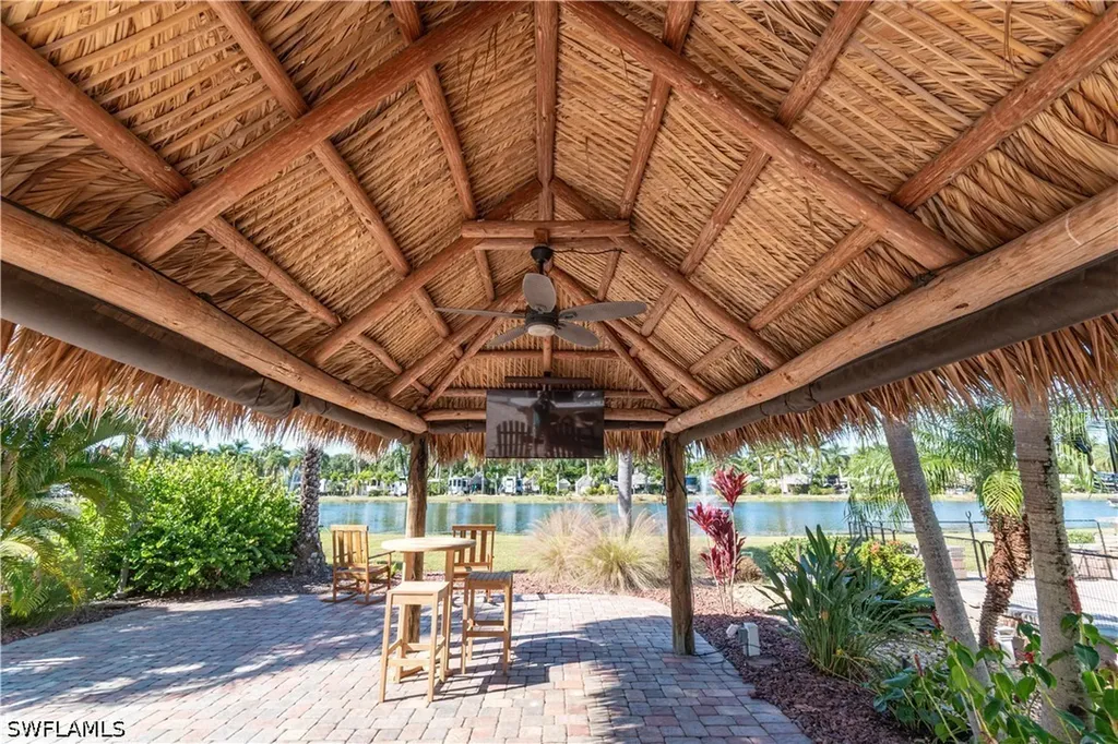 5216 Pineland Daisy Trail Fort Myers FL 33905