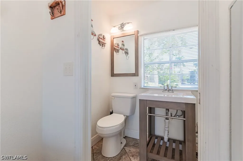 5216 Pineland Daisy Trail Fort Myers FL 33905