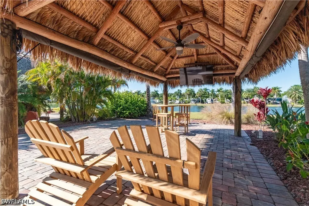5216 Pineland Daisy Trail Fort Myers FL 33905