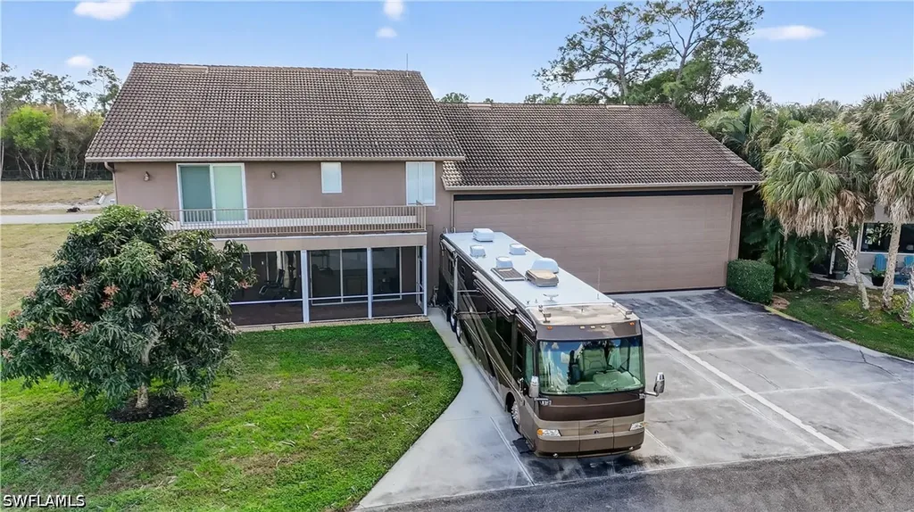 4060 Skyway Drive Naples FL 34112-2924