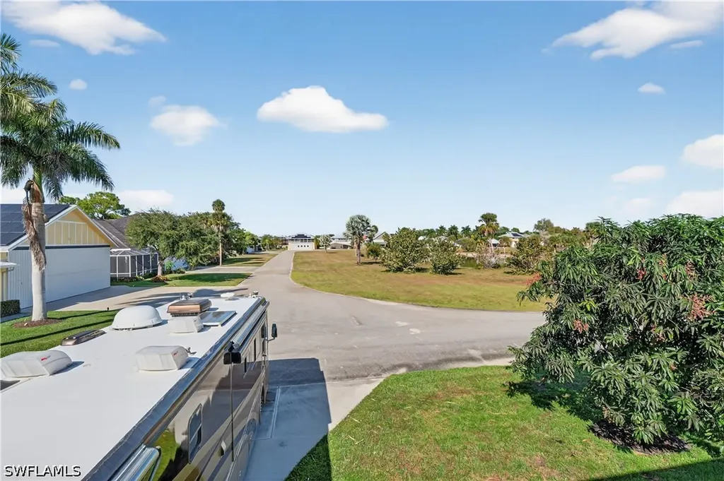 4060 Skyway Drive Naples FL 34112-2924