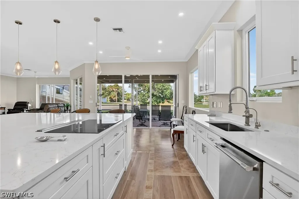 4060 Skyway Drive Naples FL 34112-2924