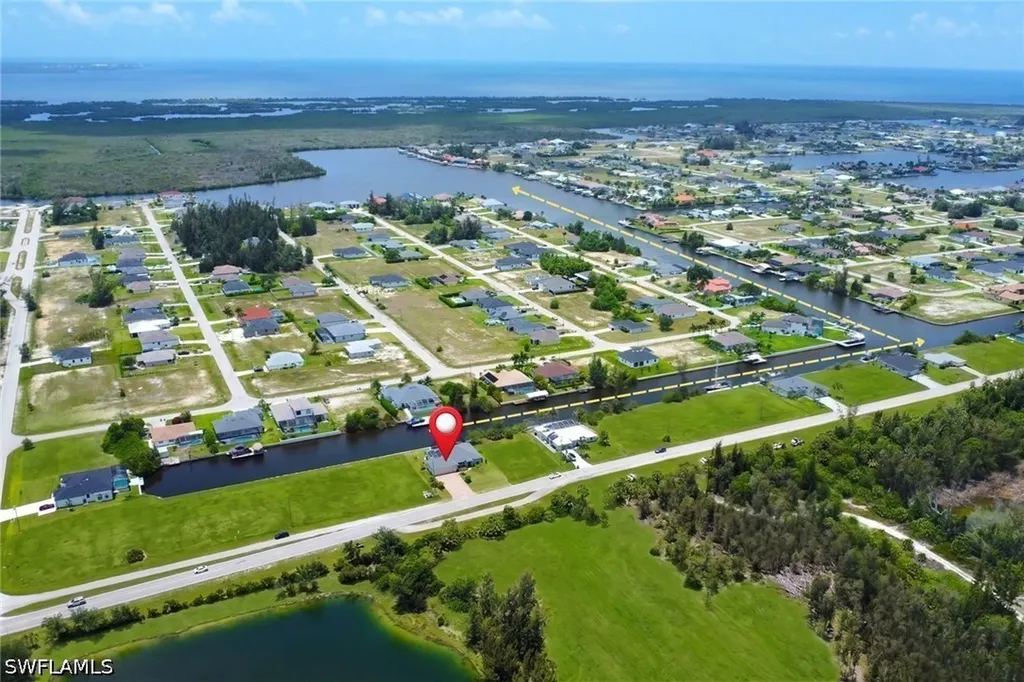 2422 Old Burnt Store Road N Cape Coral FL 33993