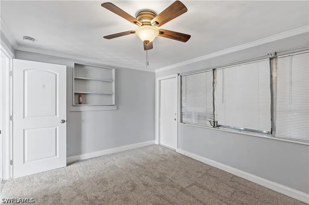 4220 Deleon Street Fort Myers FL 33901