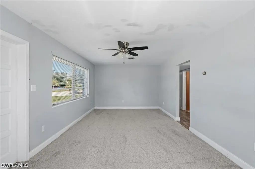 4220 Deleon Street Fort Myers FL 33901