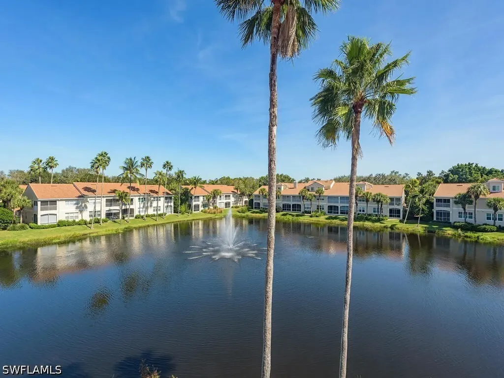 8405 Excalibur Circle Naples FL 34108