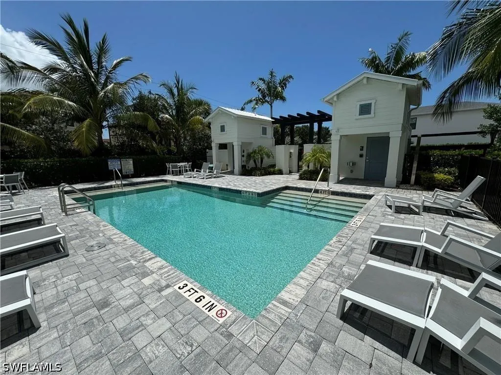 12964 Pembroke Drive Naples FL 34105