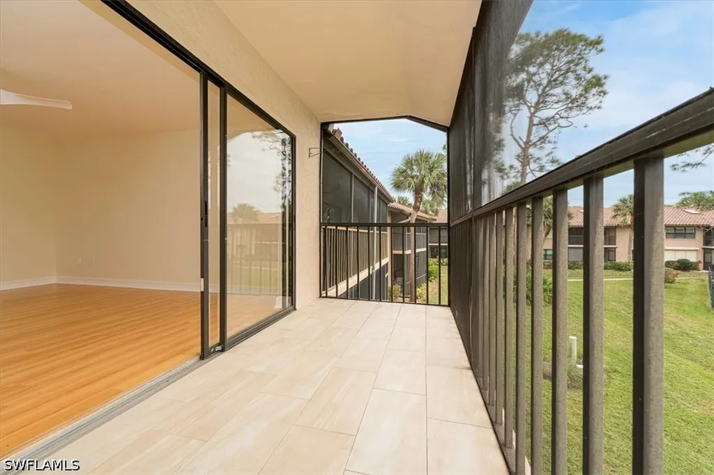 3219 Horse Carriage Way Naples FL 34105