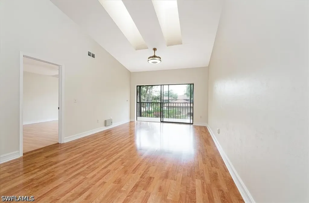 3219 Horse Carriage Way Naples FL 34105