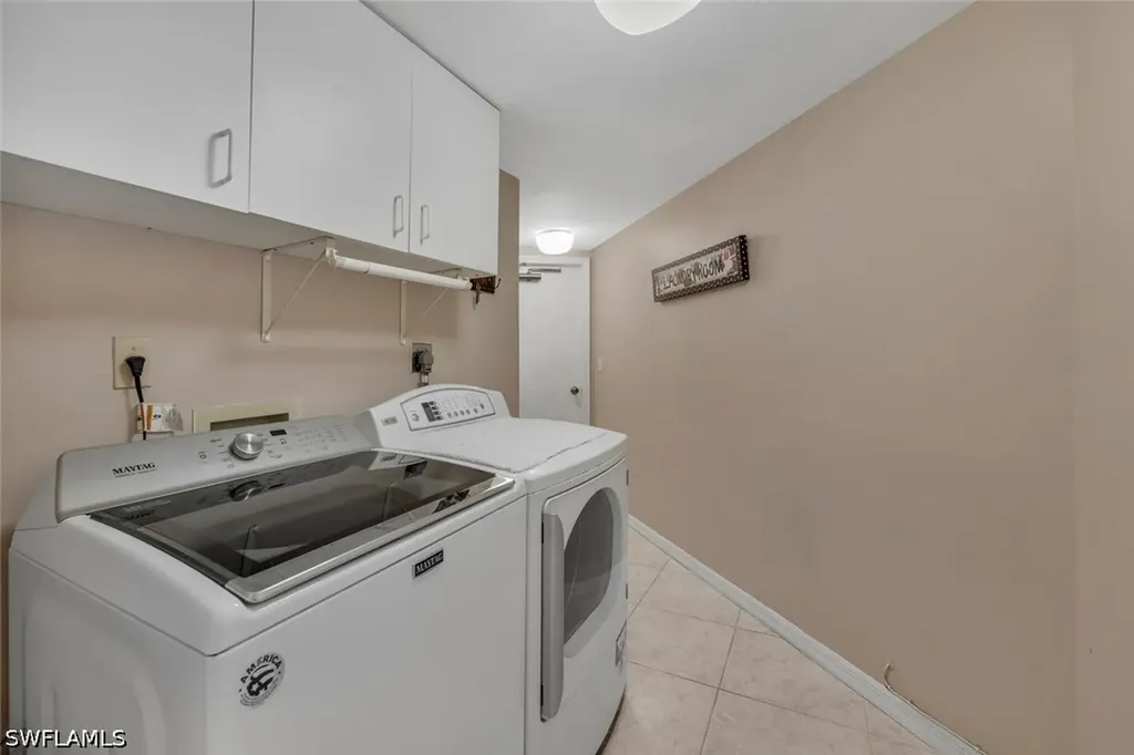 47 Bennington Drive Naples FL 34104