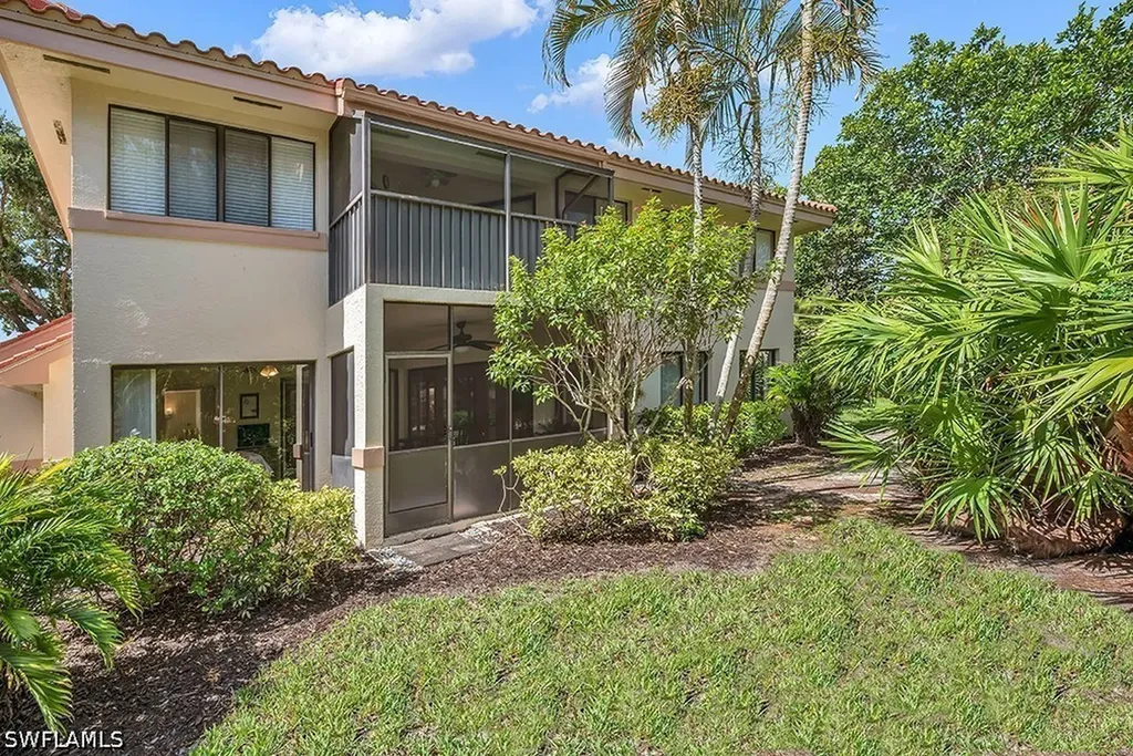 47 Bennington Drive Naples FL 34104