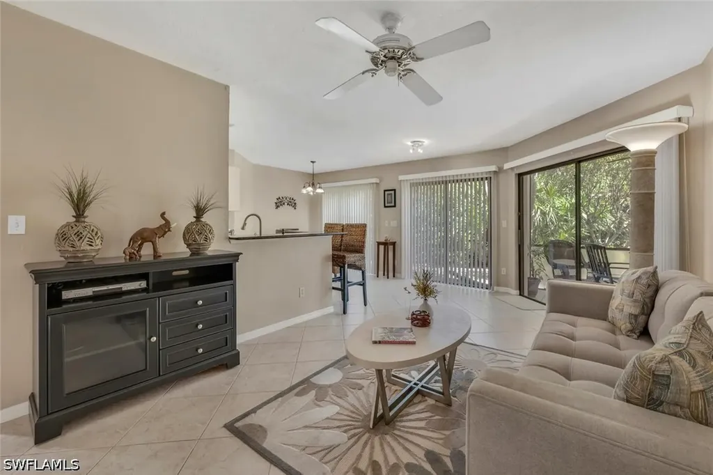 47 Bennington Drive Naples FL 34104