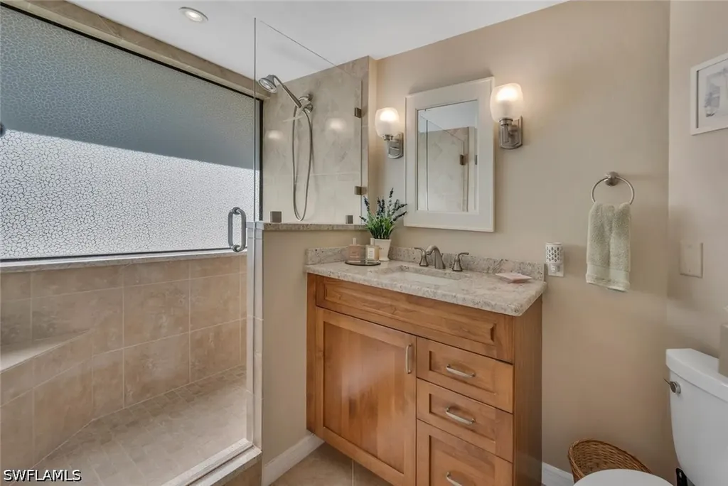 47 Bennington Drive Naples FL 34104