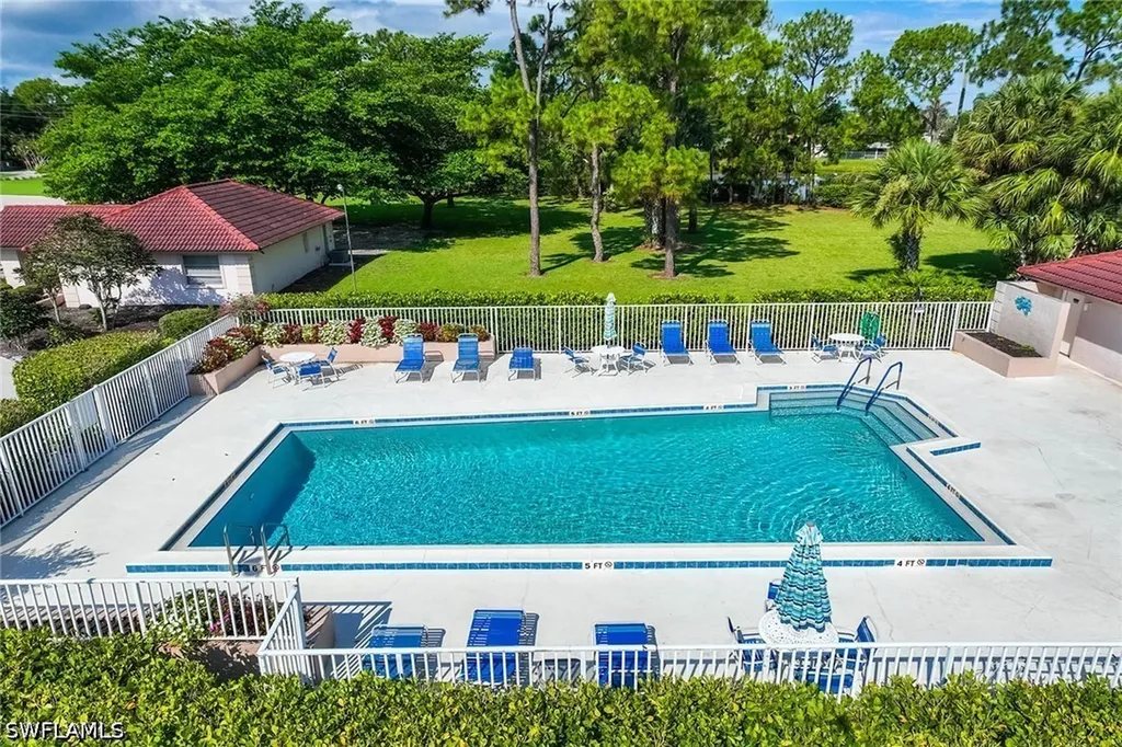1075 Foxfire Lane Naples FL 34104