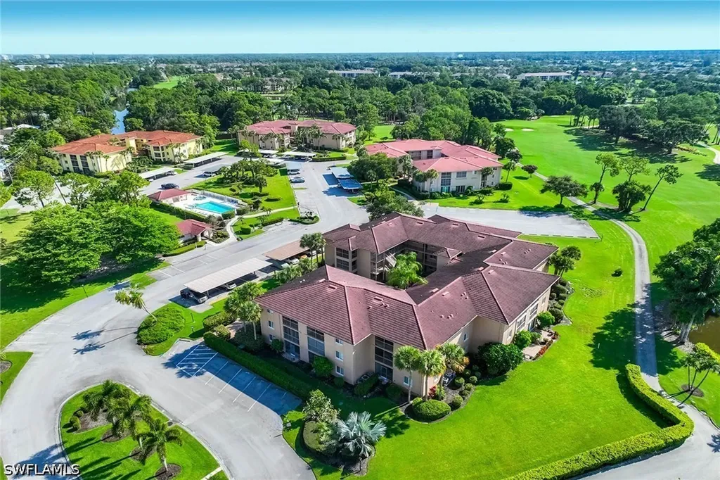 1075 Foxfire Lane Naples FL 34104