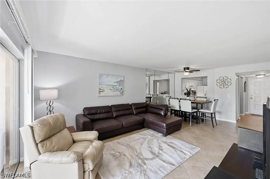 1075 Foxfire Lane Naples FL 34104
