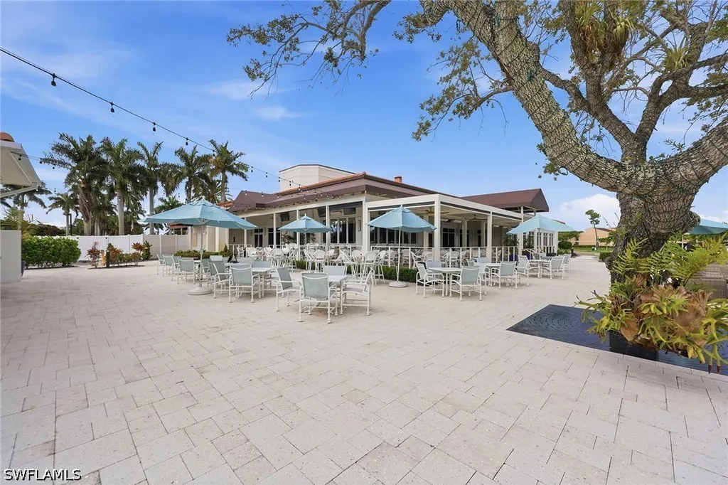 1075 Foxfire Lane Naples FL 34104