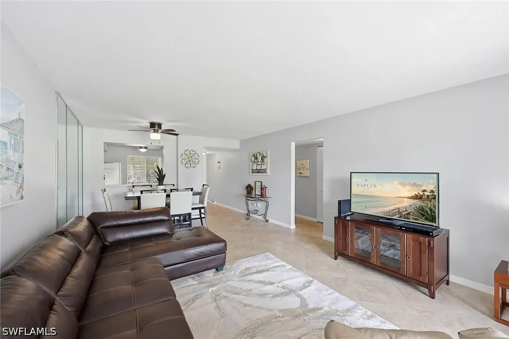 1075 Foxfire Lane Naples FL 34104