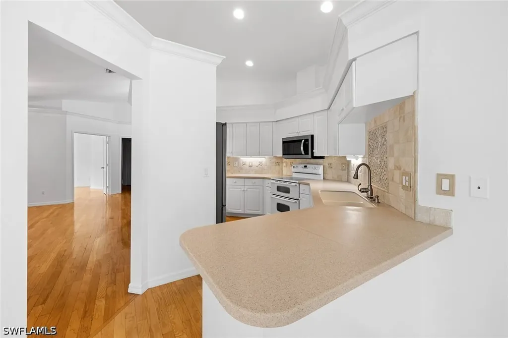 3157 Carriage Circle Naples FL 34105