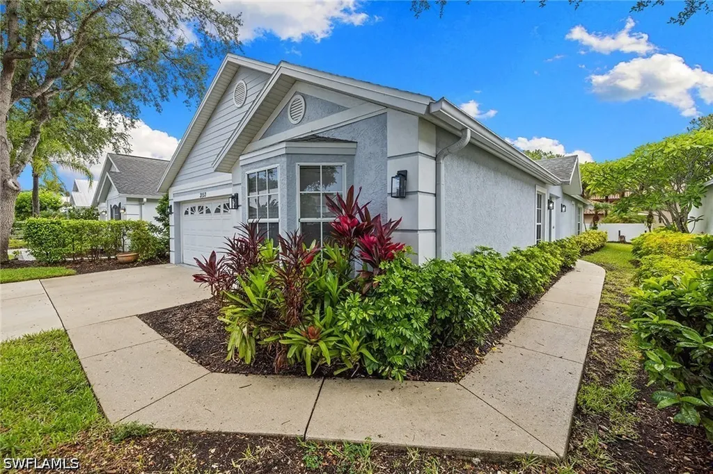 3157 Carriage Circle Naples FL 34105