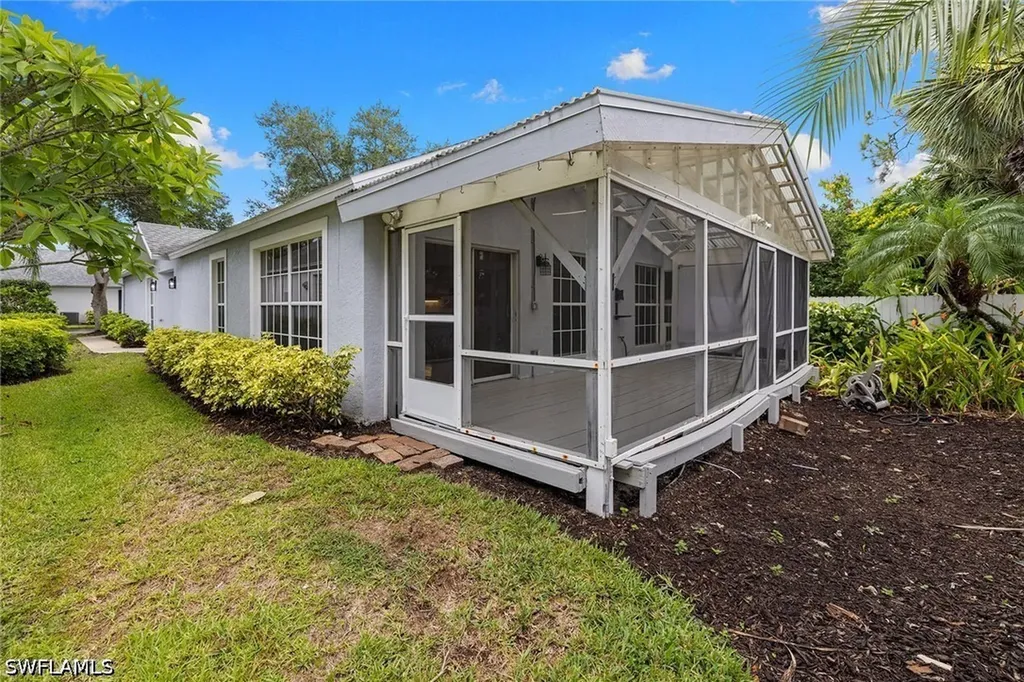 3157 Carriage Circle Naples FL 34105