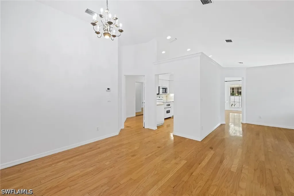 3157 Carriage Circle Naples FL 34105