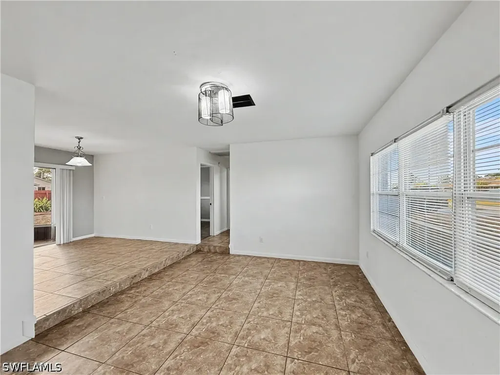 7658 Laurel Valley Road Fort Myers FL 33967