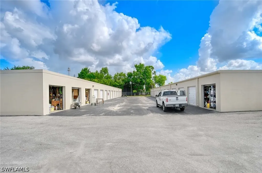 2245/2243 Bruner Lane Fort Myers FL 33912