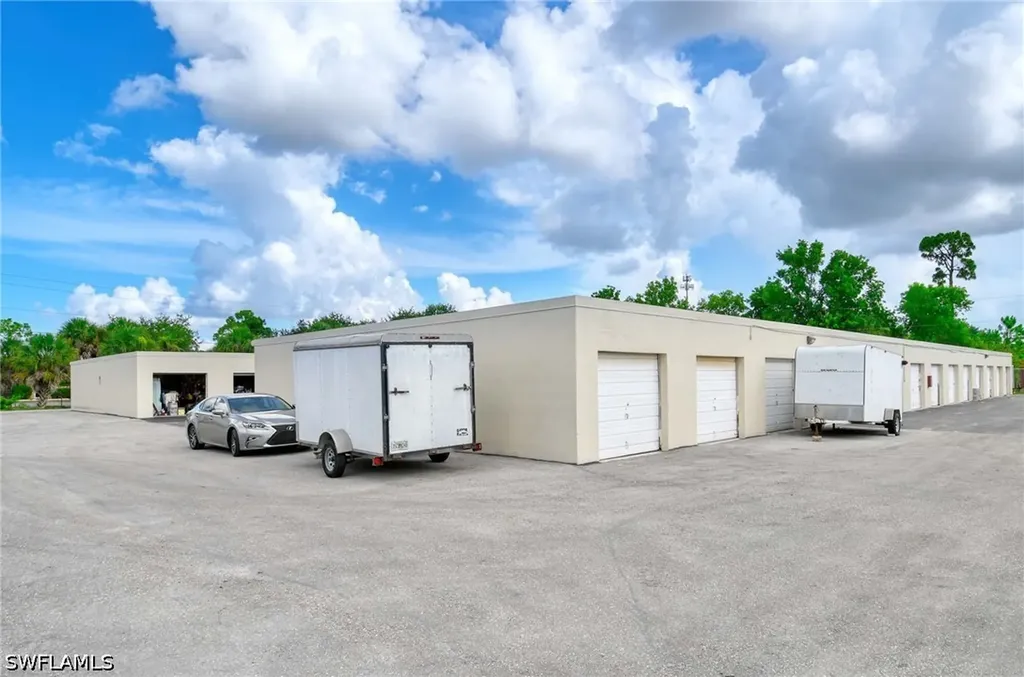 2245/2243 Bruner Lane Fort Myers FL 33912