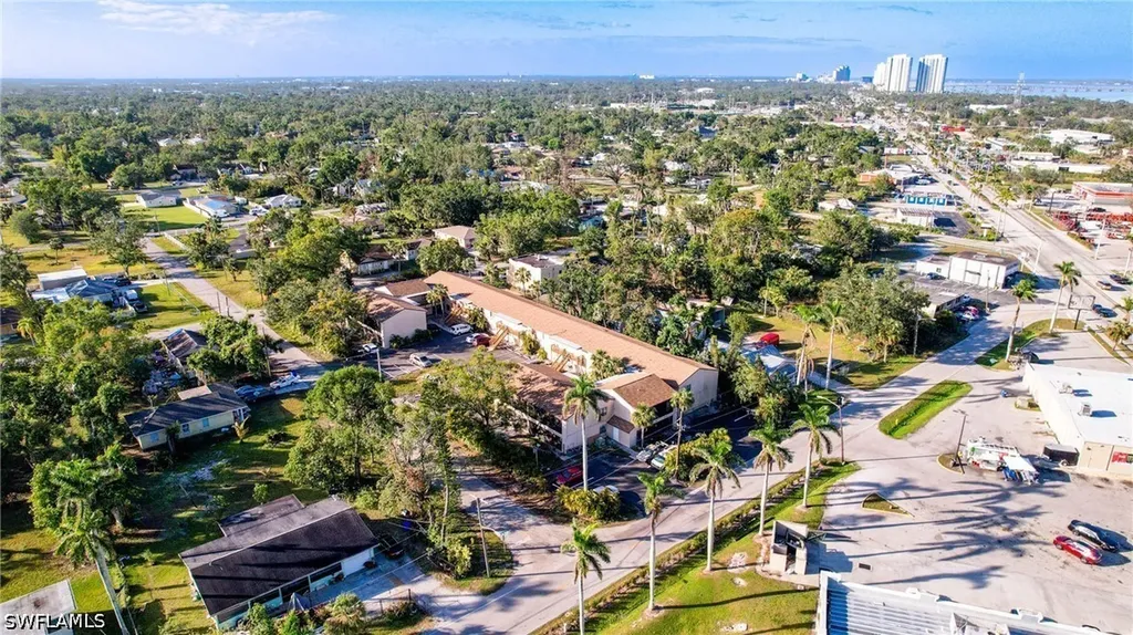 824 Alderman Street Fort Myers FL 33916