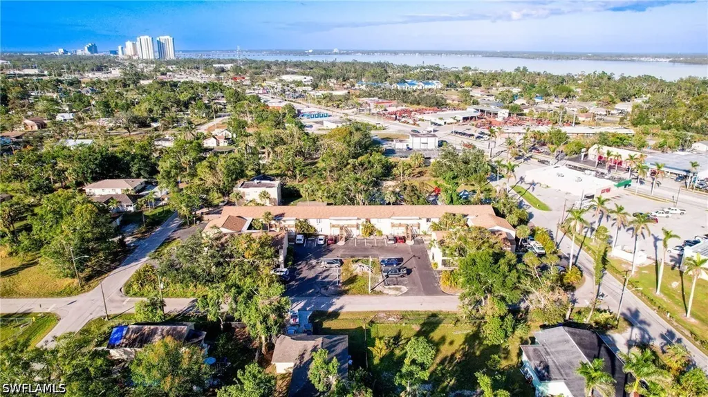 824 Alderman Street Fort Myers FL 33916