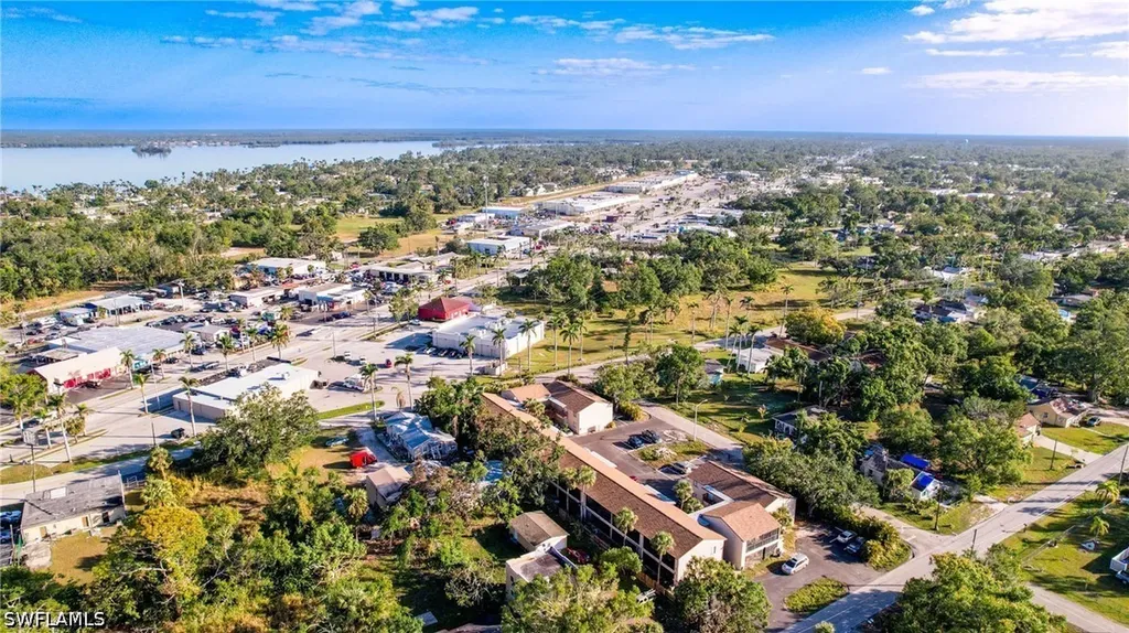 824 Alderman Street Fort Myers FL 33916