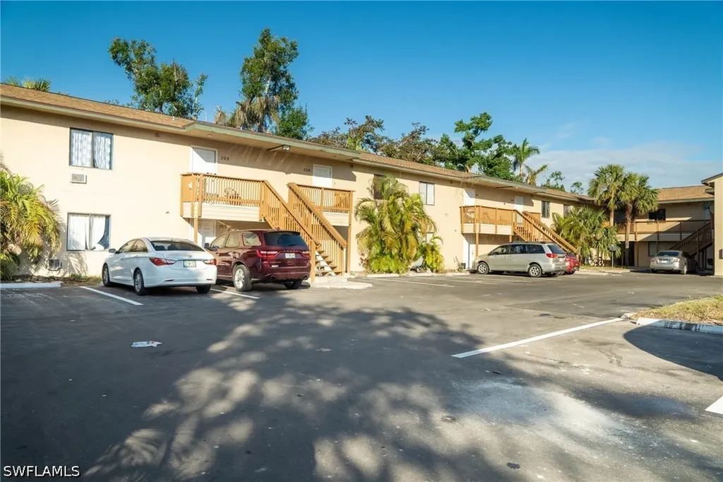 824 Alderman Street Fort Myers FL 33916