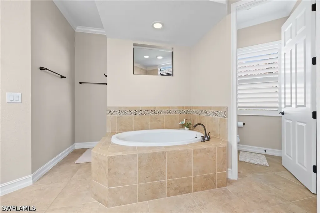 9630 Firenze Circle Naples FL 34113