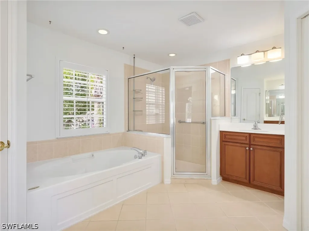 15092 Balmoral Loop Fort Myers FL 33919
