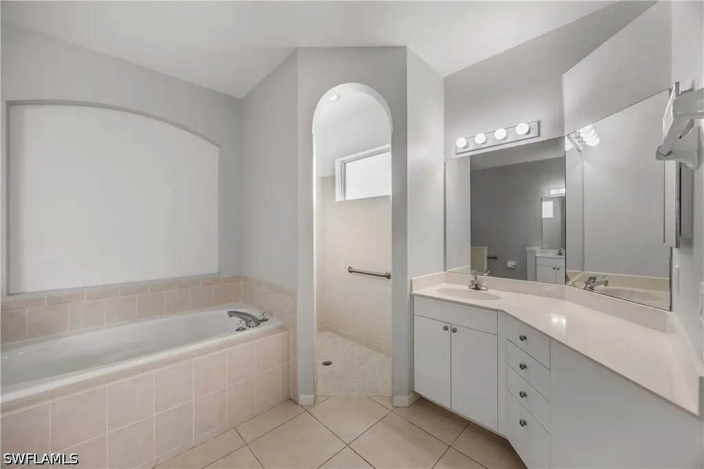 9882 El Greco Circle Bonita Springs FL 34135