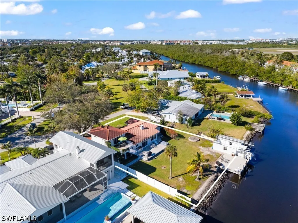 2295 Harbor Road Naples FL 34104