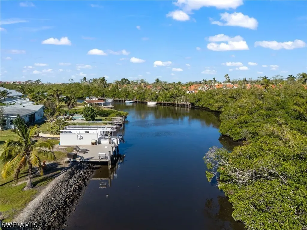 2295 Harbor Road Naples FL 34104