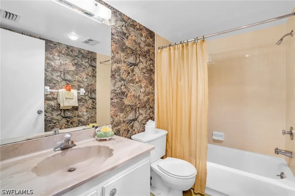 5419 Rattlesnake Hamm Road Naples FL 34113