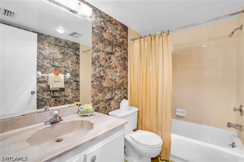 5419 Rattlesnake Hamm Road Naples FL 34113