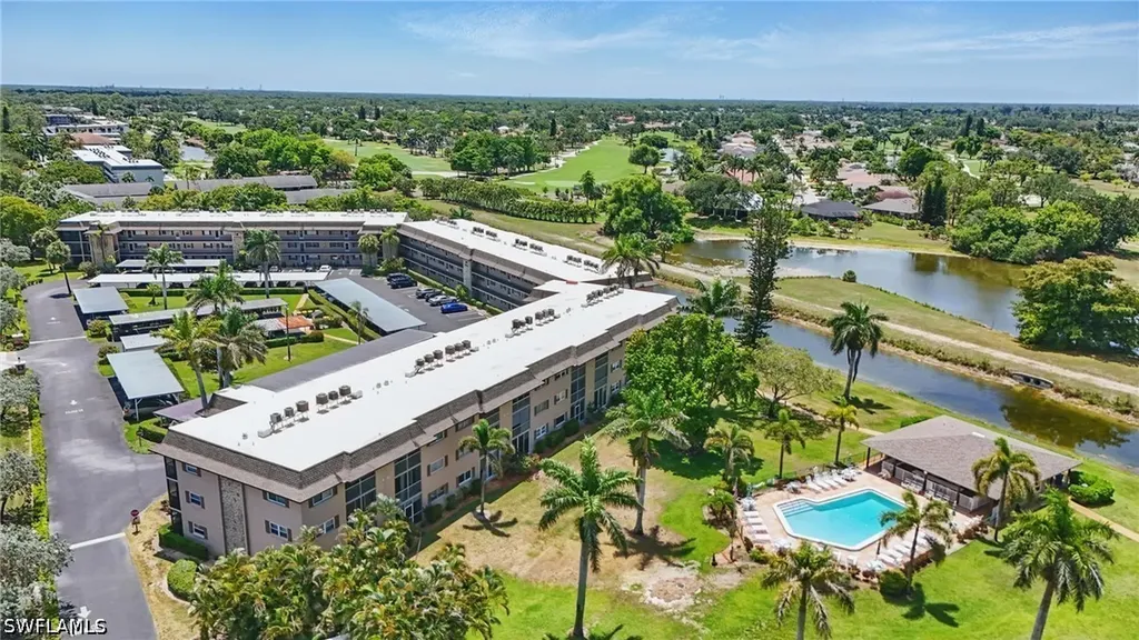 5419 Rattlesnake Hamm Road Naples FL 34113